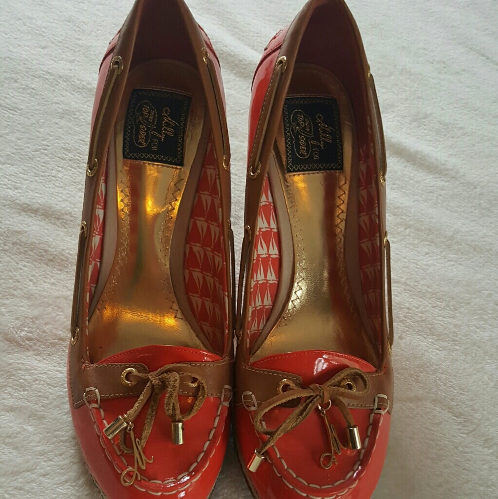 Sperry wedge heels